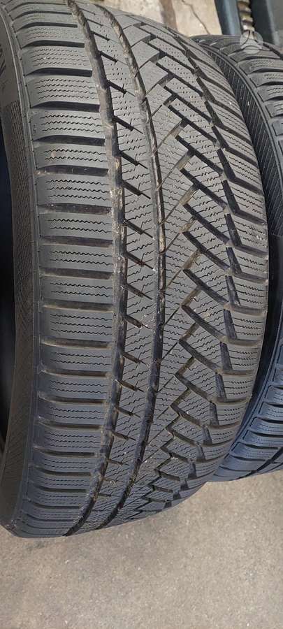 Continental, зимние 235/45 R18