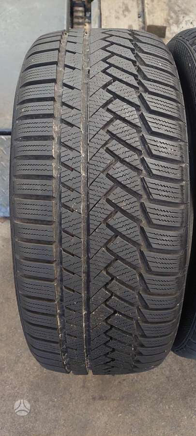 Continental, žieminės 235/45 R18