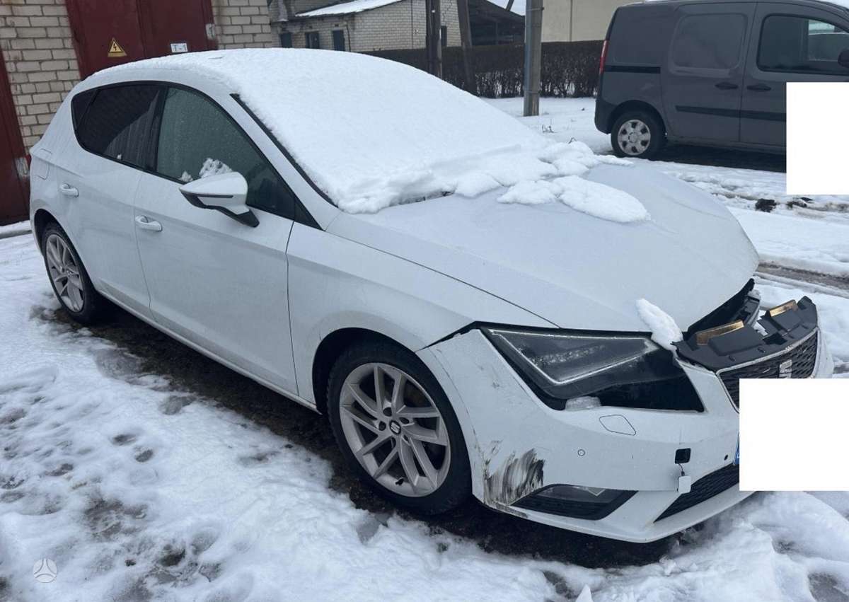 Seat Leon dalimis