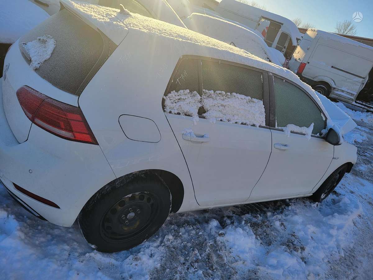 Volkswagen Golf dalimis