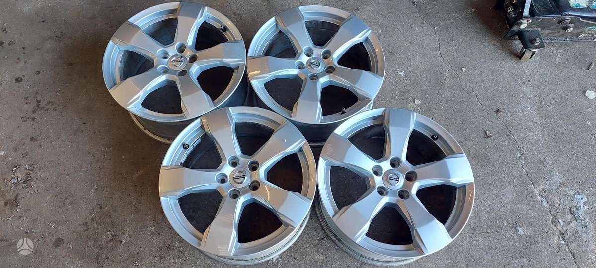 Volvo, light alloy, R17