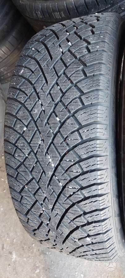 Nokian, winter 235/60 R17