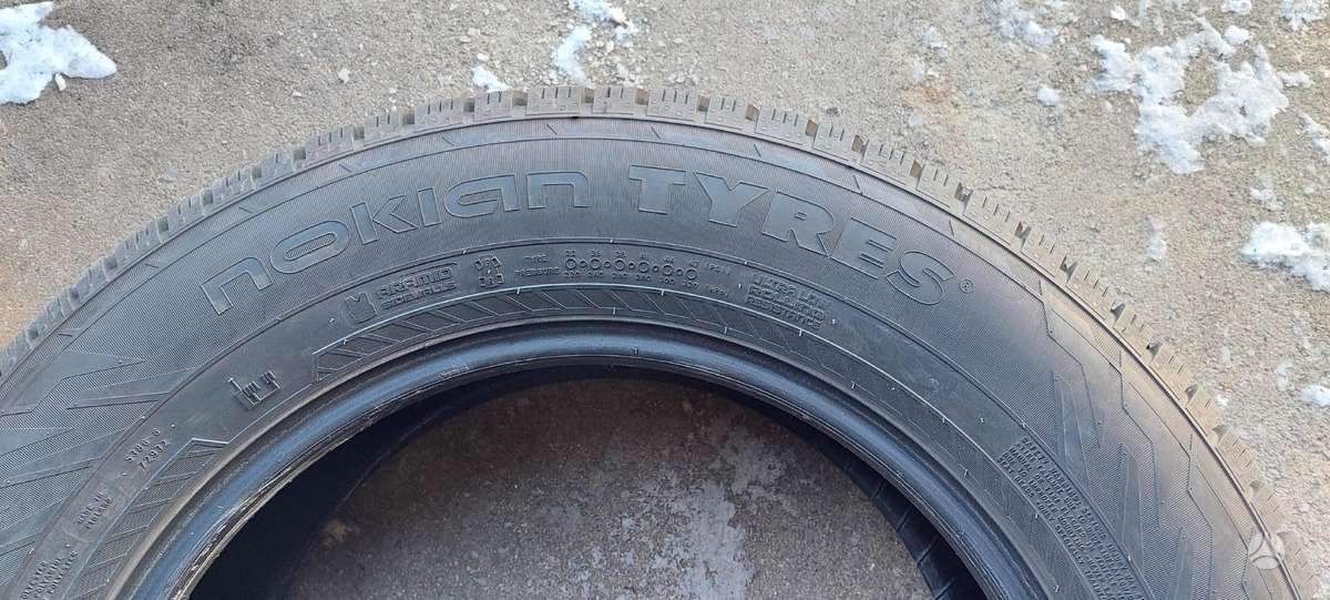 Nokian, winter 235/60 R17