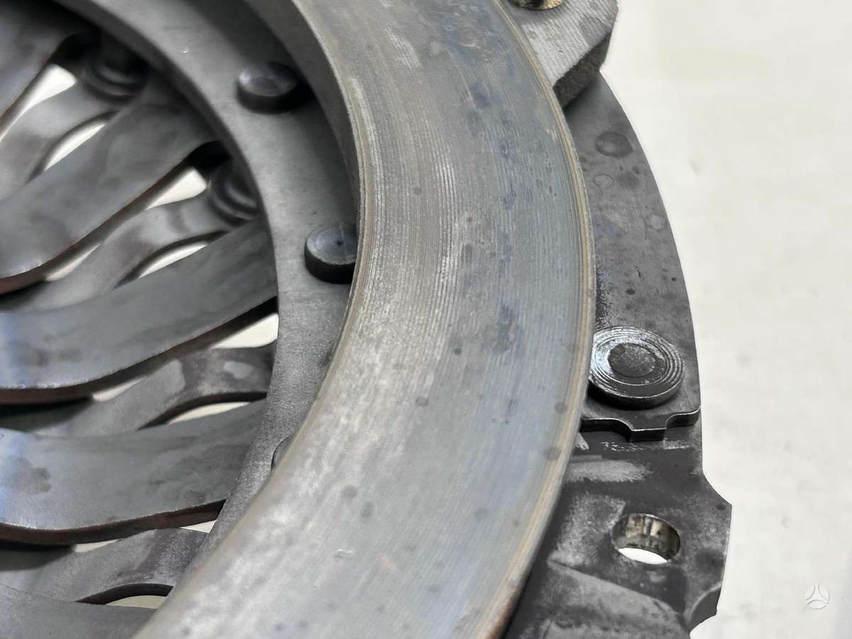 Porsche Cayenne, 06E141025C, dalimis