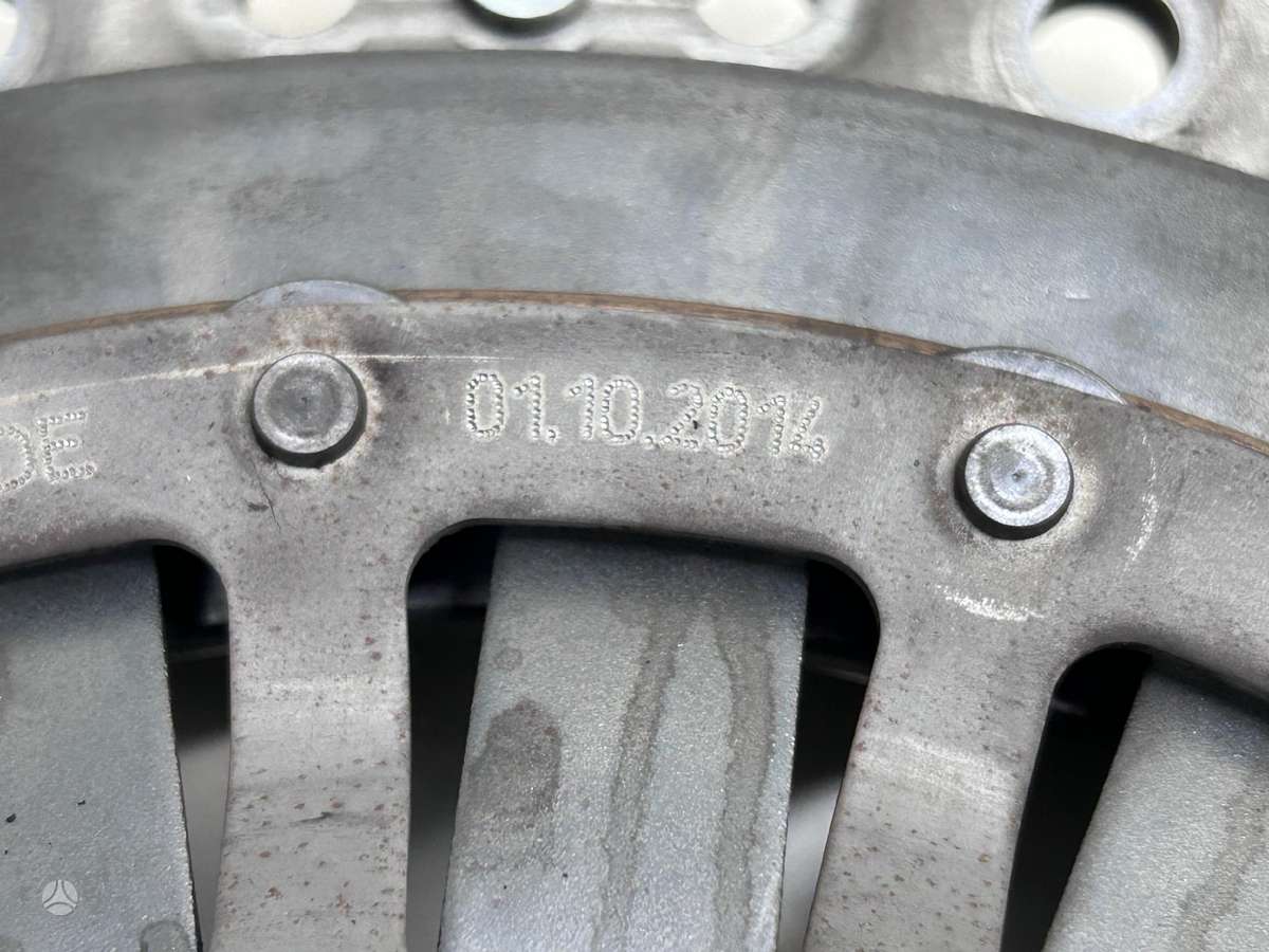 Porsche Cayenne, 06E141025C, по частям