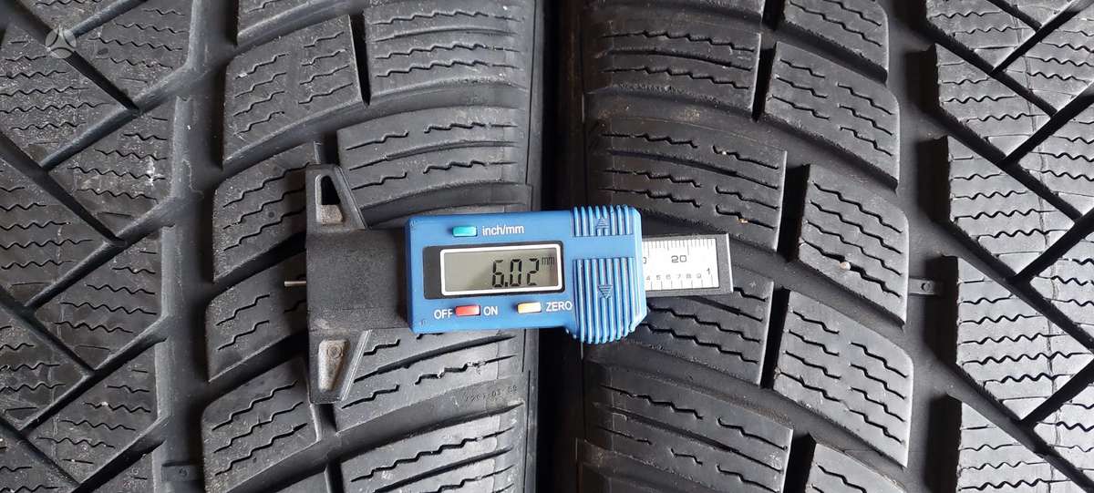 Vredestein, žieminės 245/40 R20