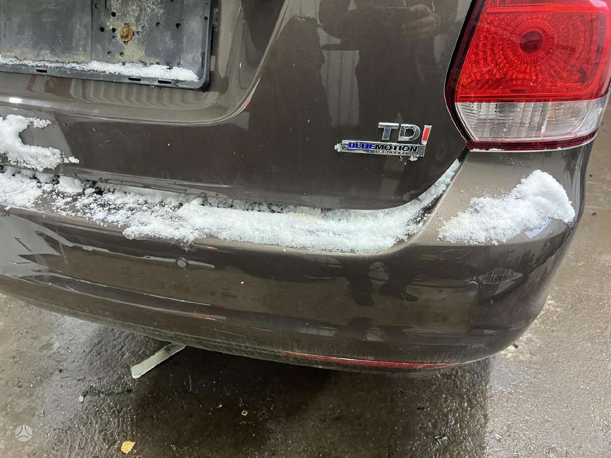 Volkswagen Golf по частям. Cayc variklis