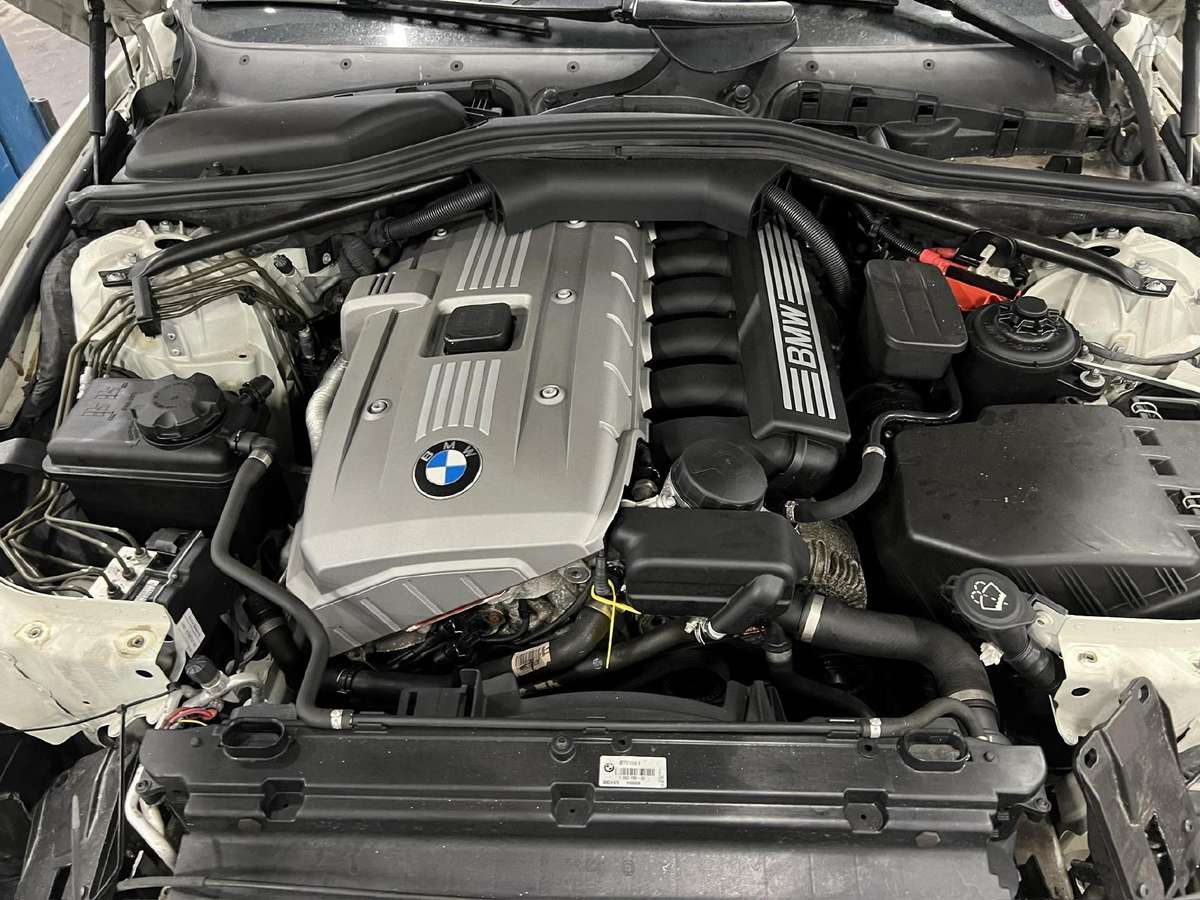 BMW 630 dalimis. N52b30a variklis