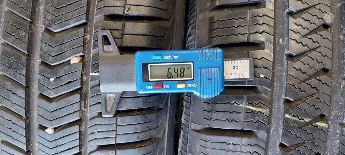 Vredestein, всесезонные 235/45 R17