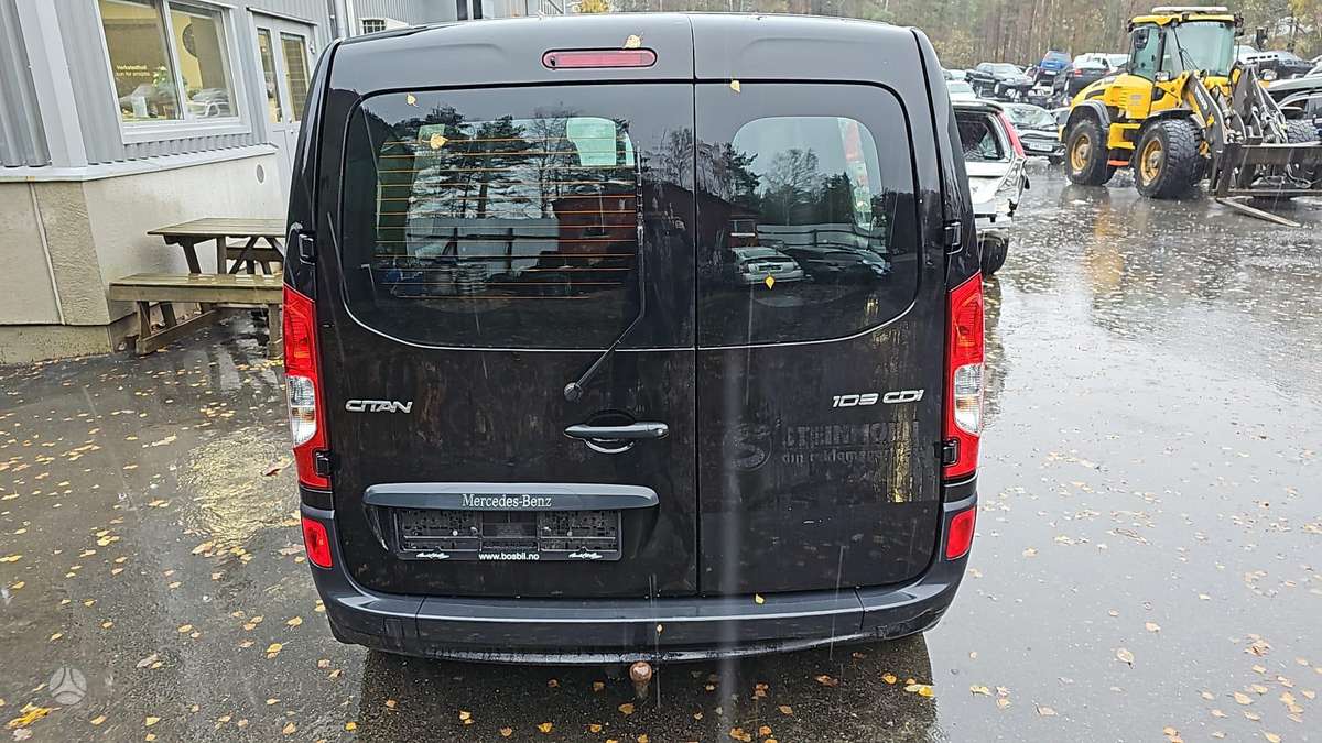Mercedes-Benz Citan dalimis