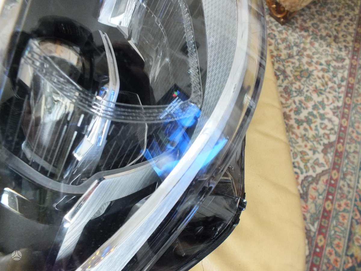 BMW X6 lights