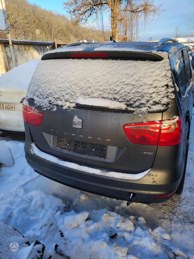 Seat Alhambra по частям