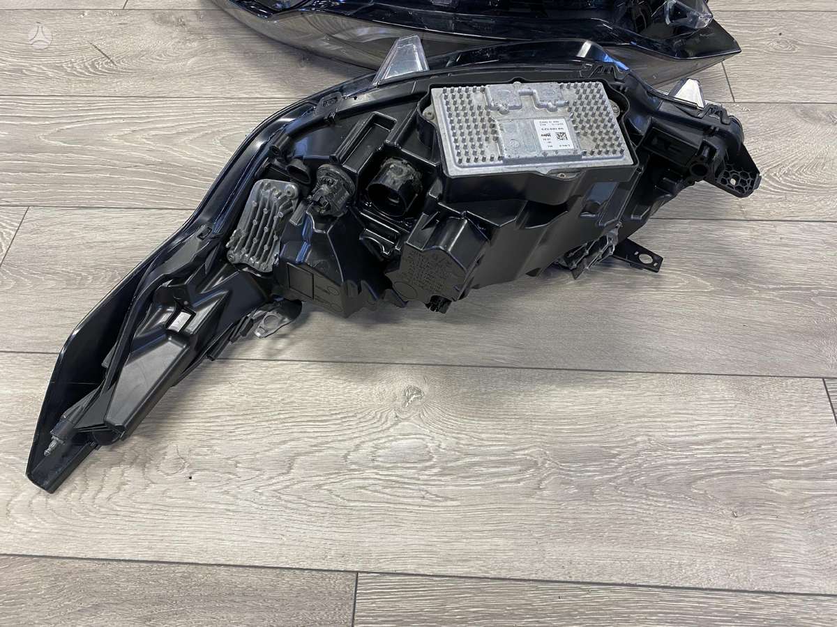 Land Rover Discovery lights