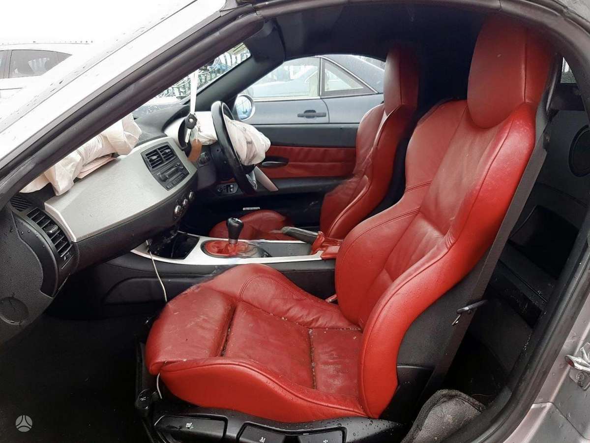 BMW Z4, N52B25A