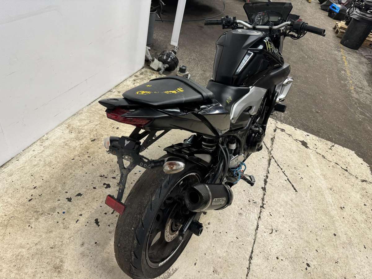 Yamaha MT, street / klasikiniai
