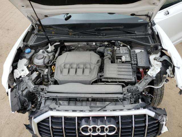 Audi Q3 Auto ardomas platesnė info telefonu