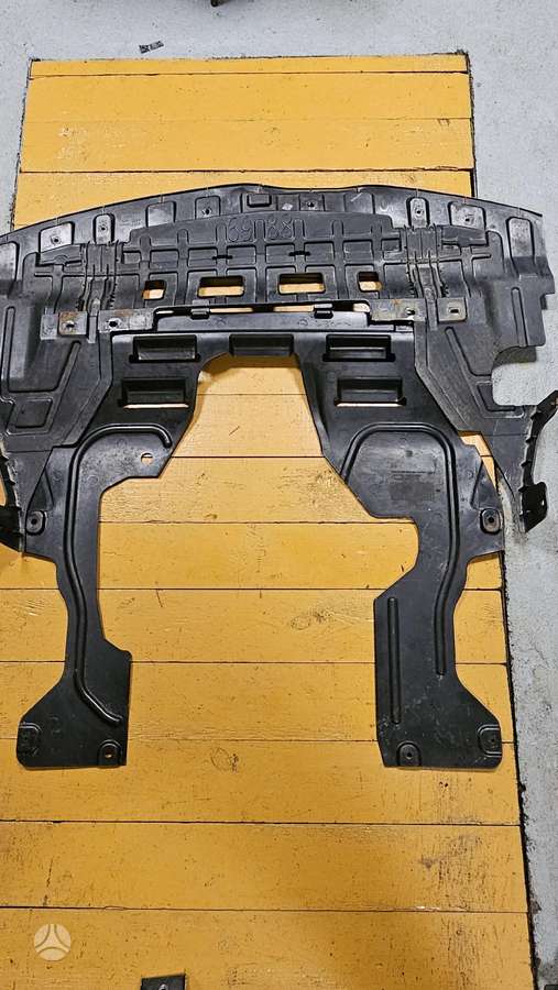 Opel Mokka X body parts