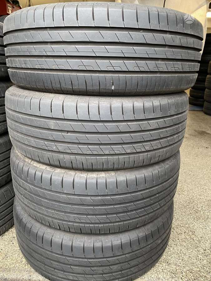 Goodyear EfficientGrip Performance, летние 215/55 R18