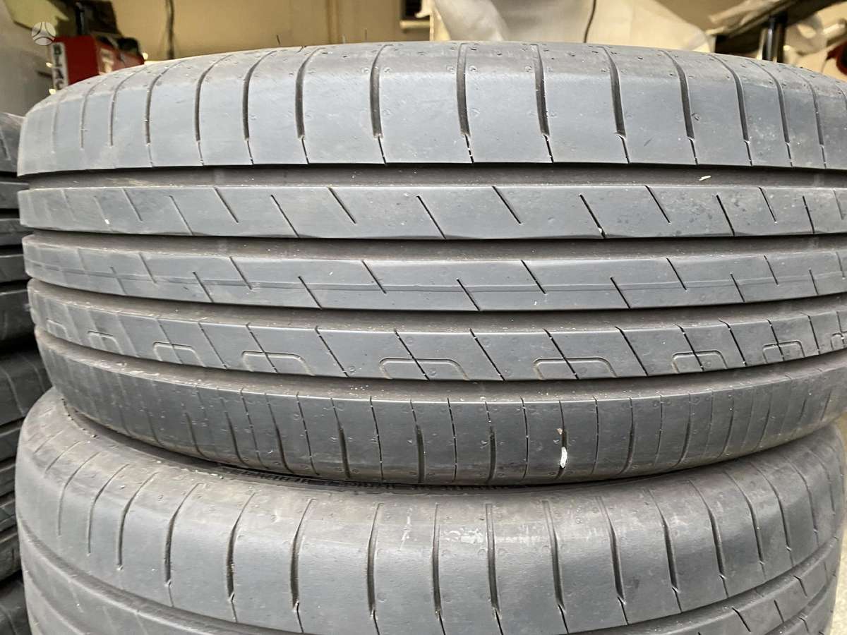 Goodyear EfficientGrip Performance, vasaras 215/55 R18