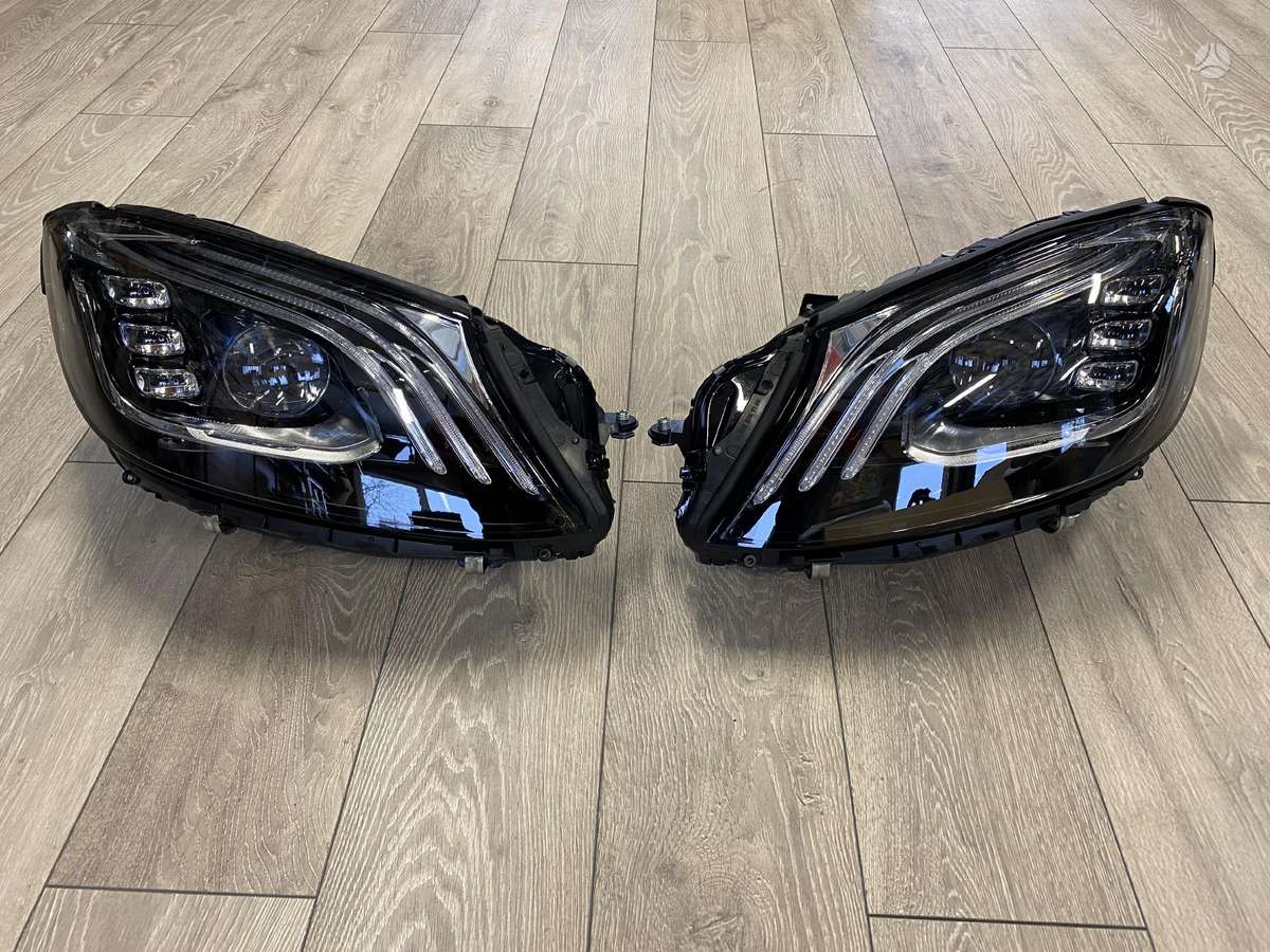 Mercedes-Benz S klasė lights