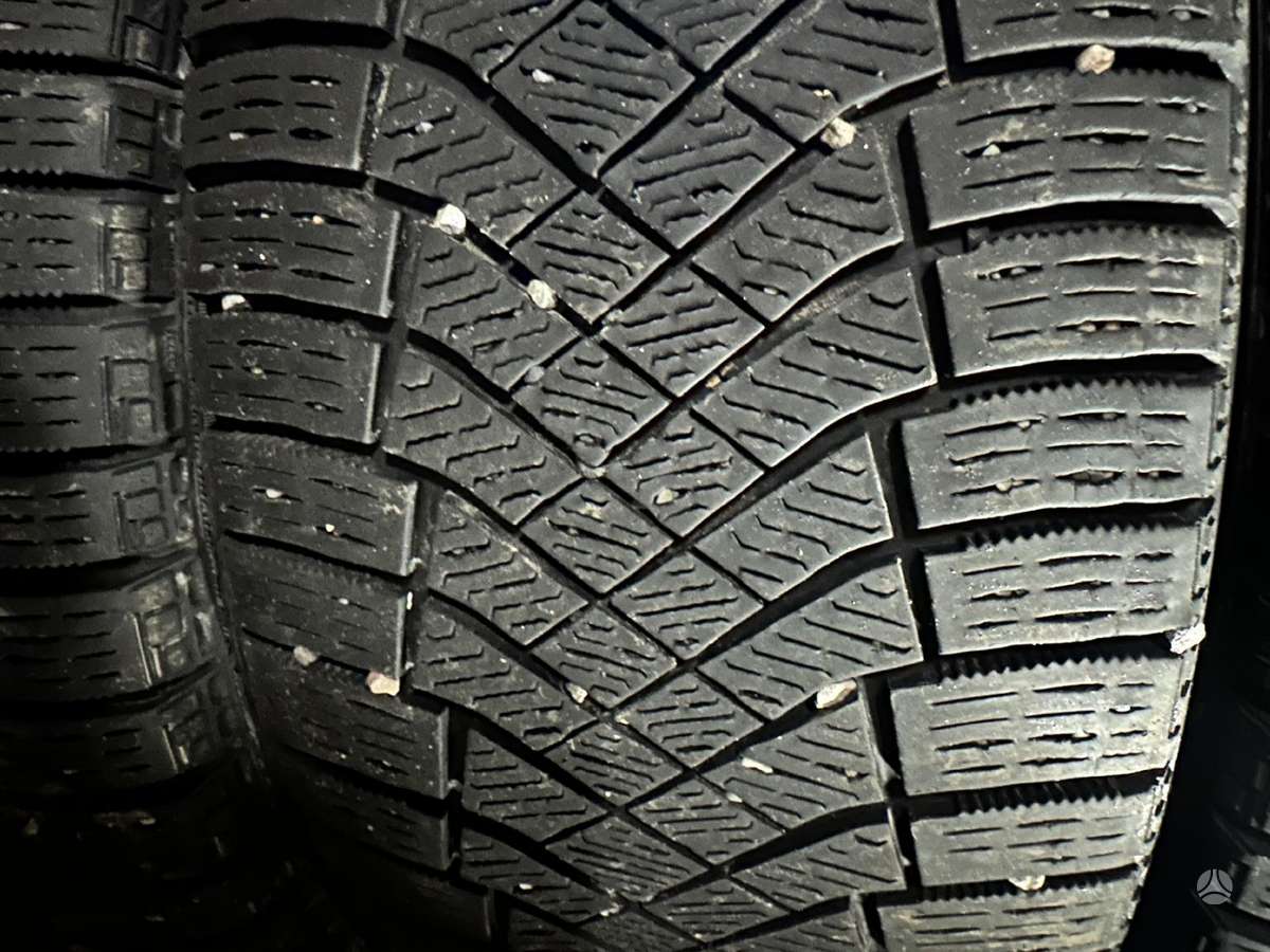 Pirelli, žieminės 245/50 R19