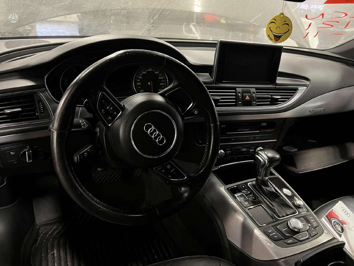 Audi A7 по частям. Variklio kodas cduc