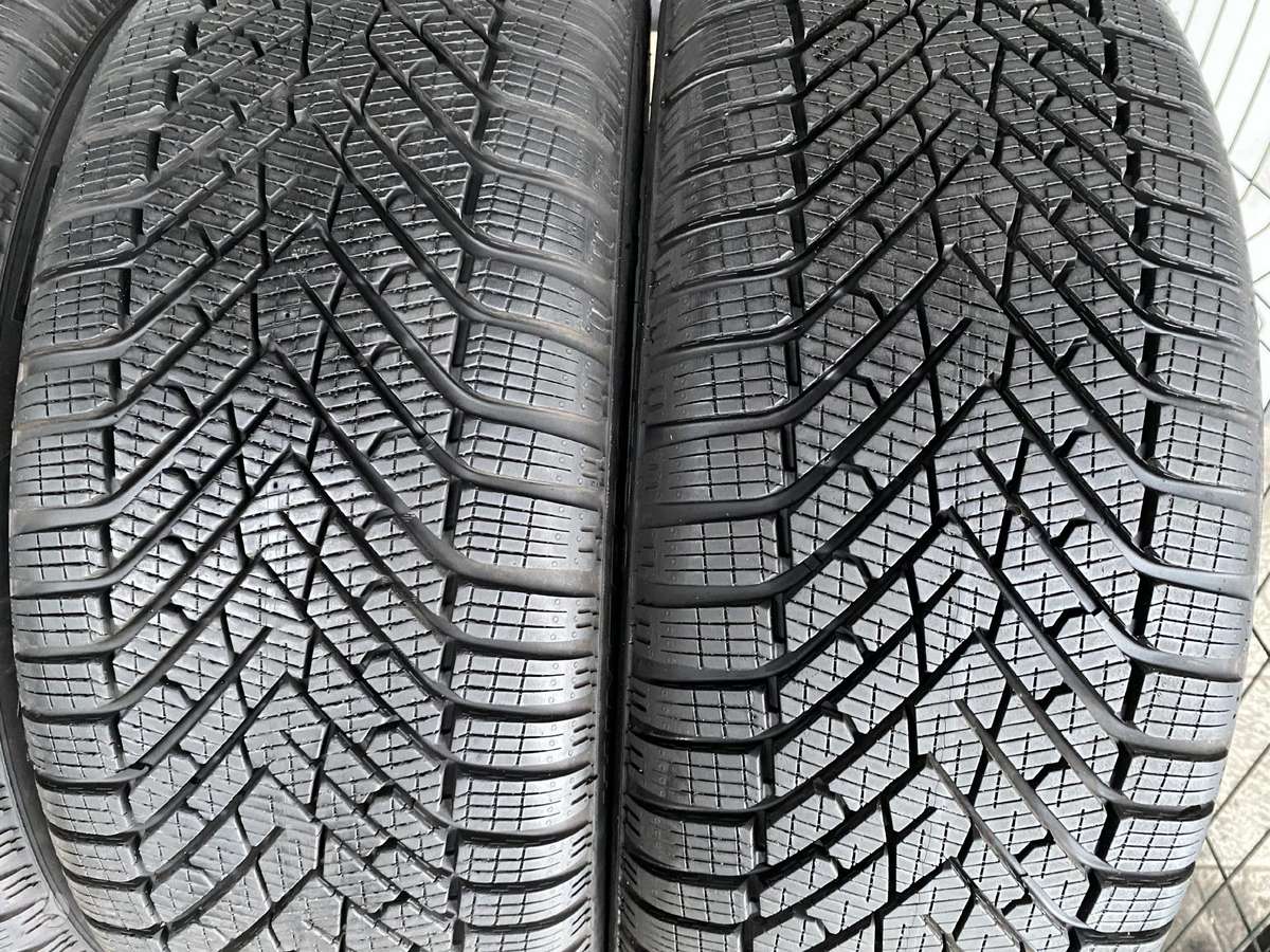 Pirelli Winter cinturato 2, winter 225/45 R19