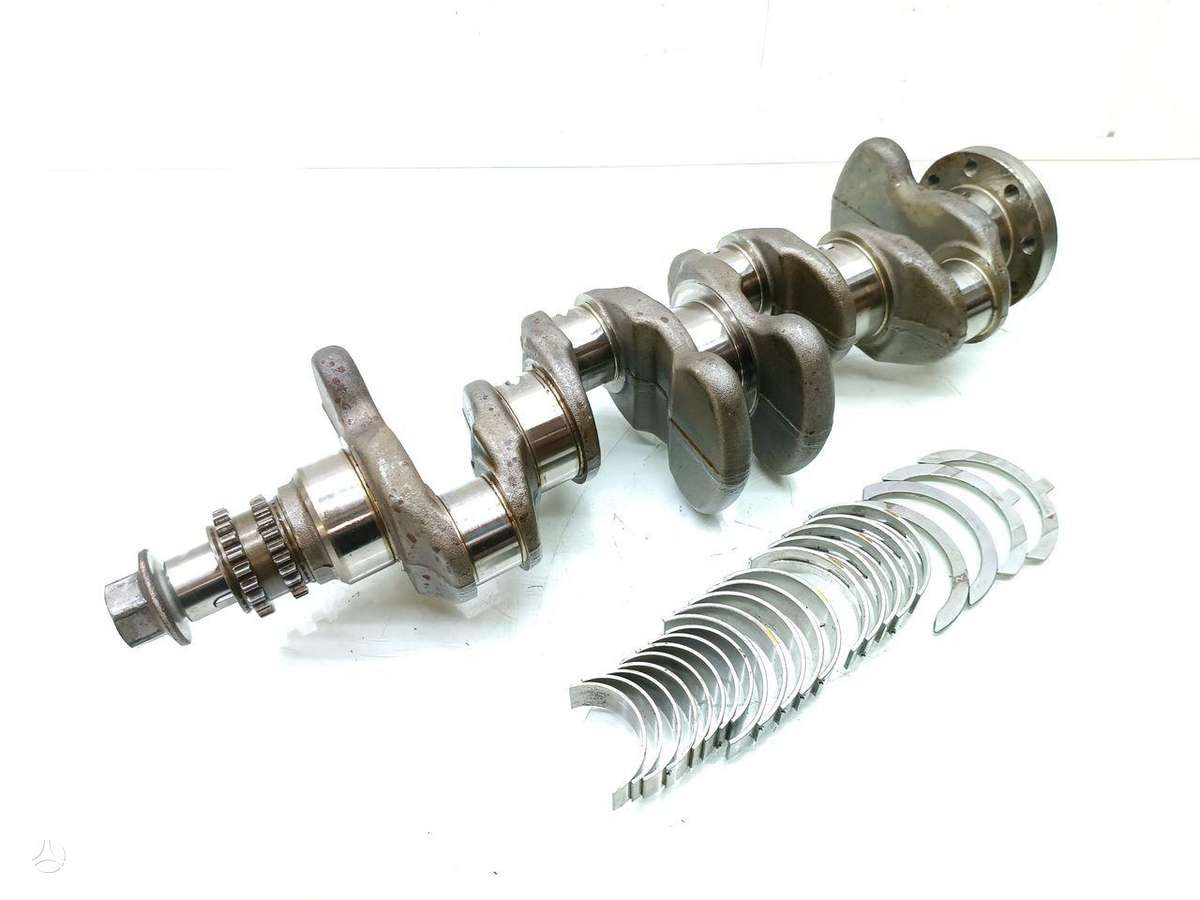 Mercedes-Benz B180 crankshaft