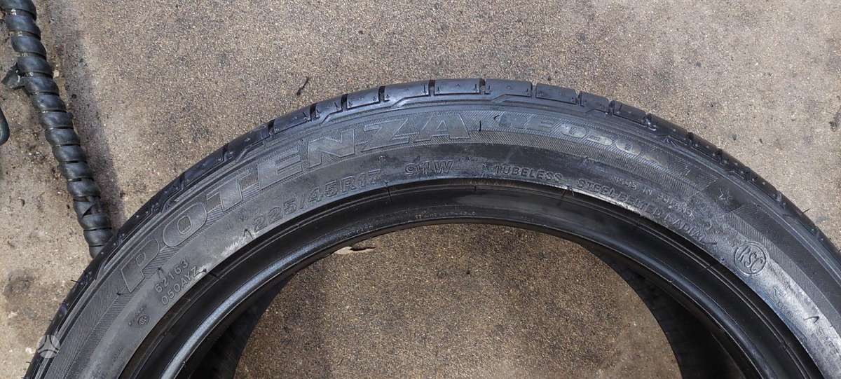 Bridgestone, летние 225/45 R17