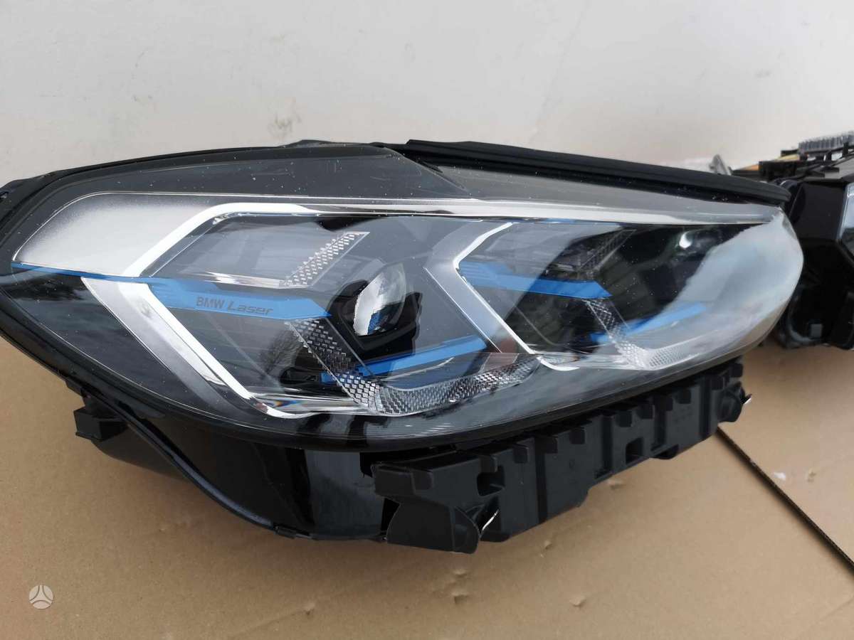 BMW X4 M bumpers, lights, lamps