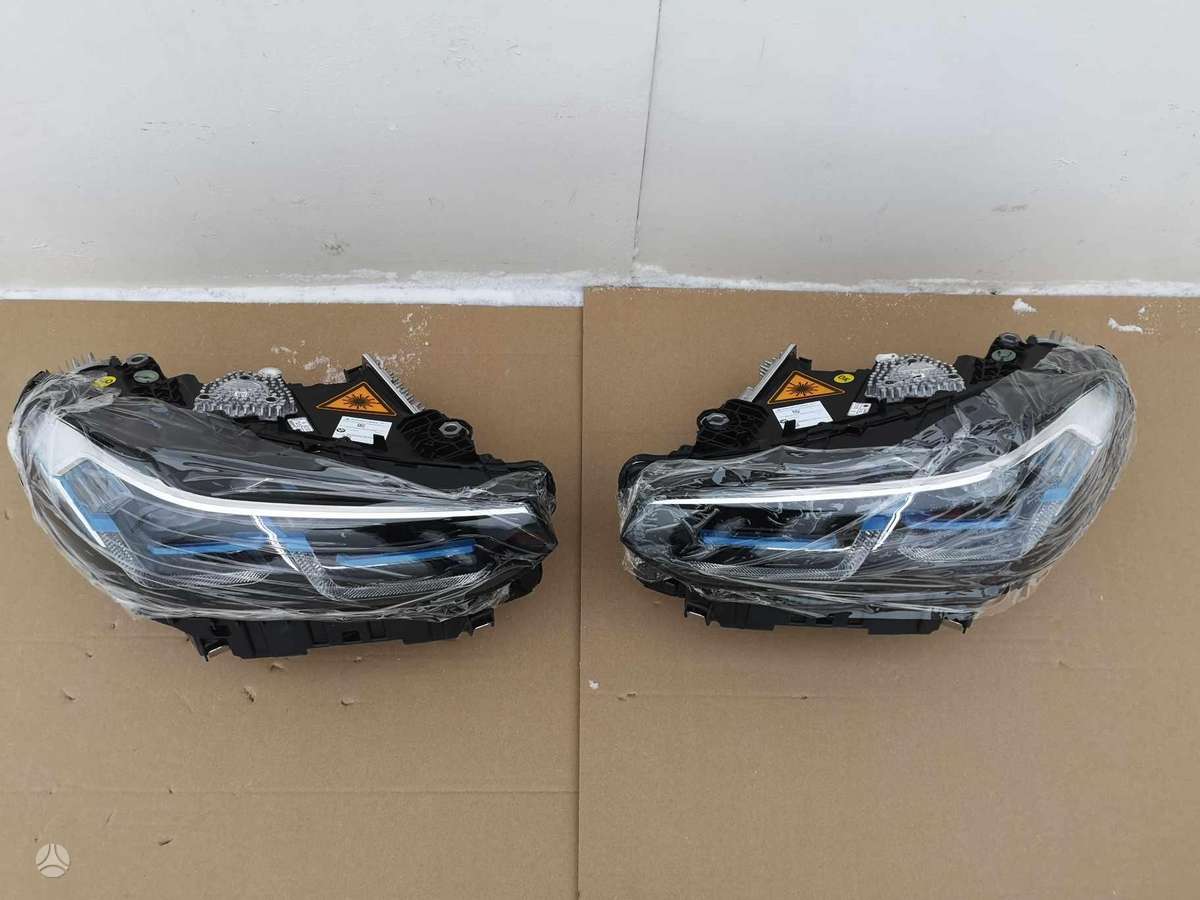 BMW X4 M bumpers, lights, lamps