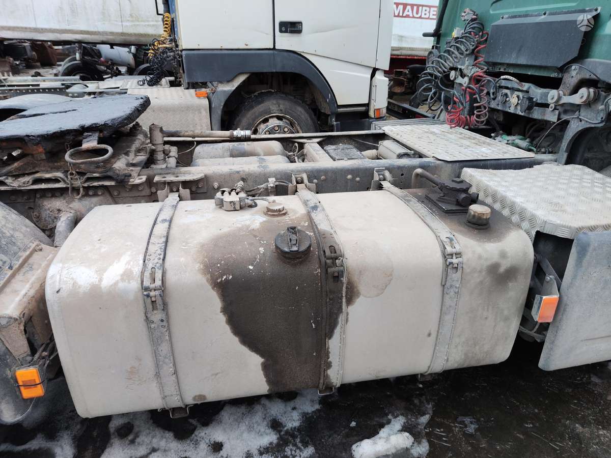 Scania 124L 470, тягачи