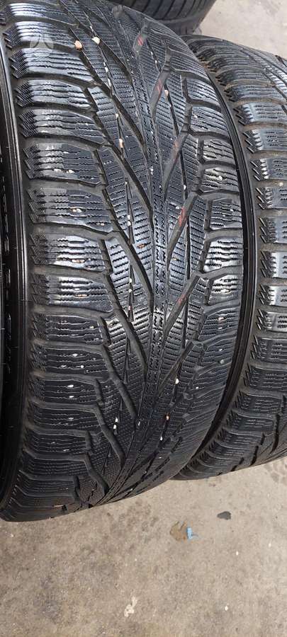 Nokian, зимние 235/55 R18