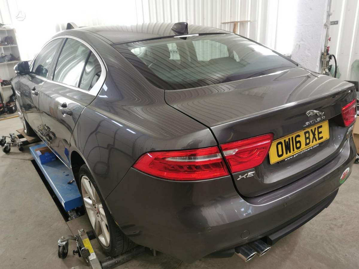 Jaguar XE for parts