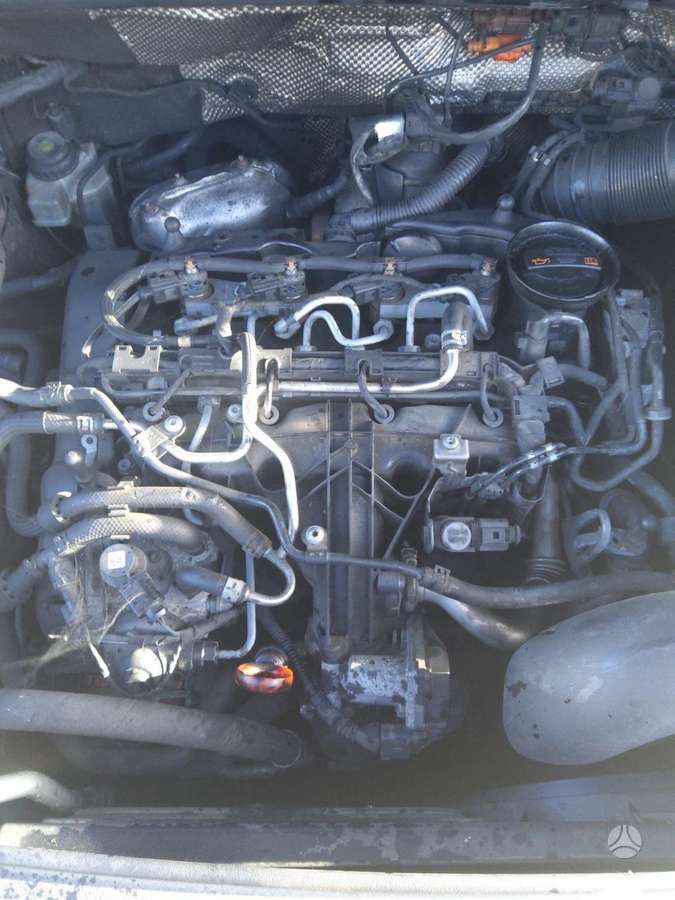 Seat Alhambra dalimis