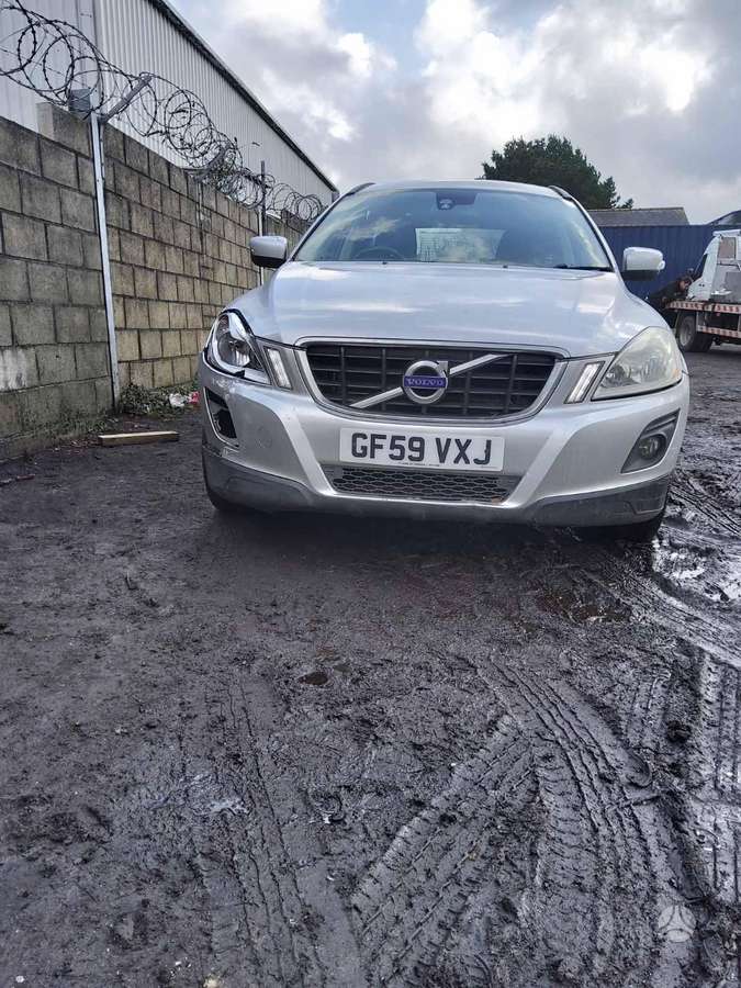 Volvo XC60 dalimis