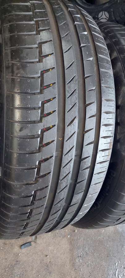 Continental, summer 225/45 R19