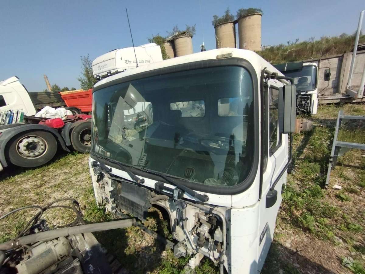 MAN F2000, trucks