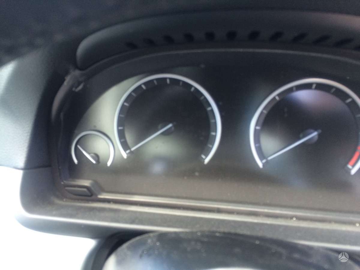 BMW 5 serija 5 vaizdo kameros