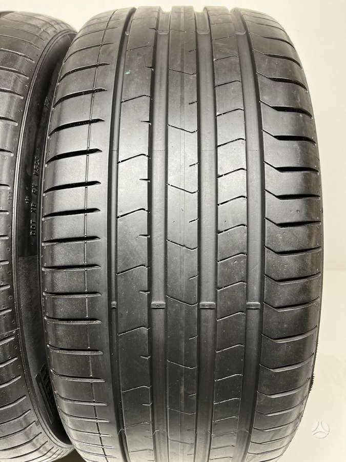 Pirelli P-Zero, vasaras 255/35 R20