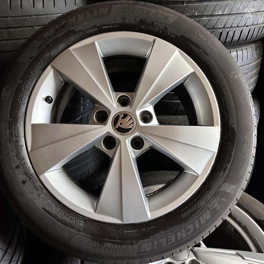 Skoda, lengvojo lydinio, R16