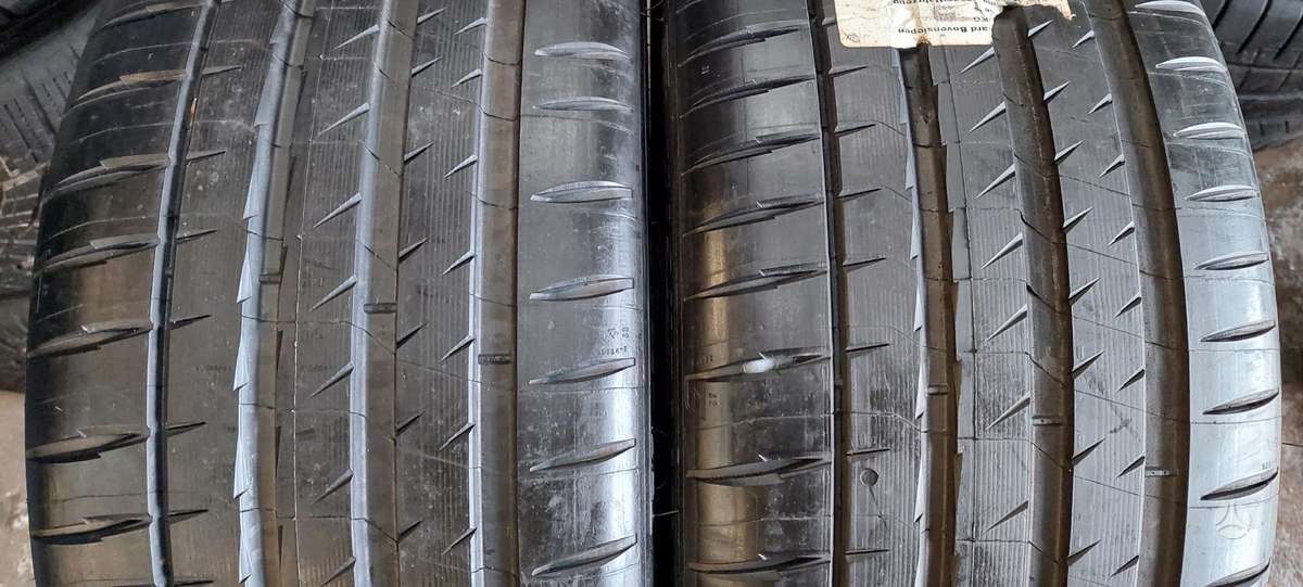 Michelin, summer 245/35 R21