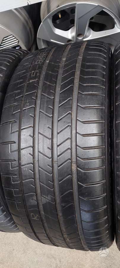 Pirelli, summer 285/40 R20