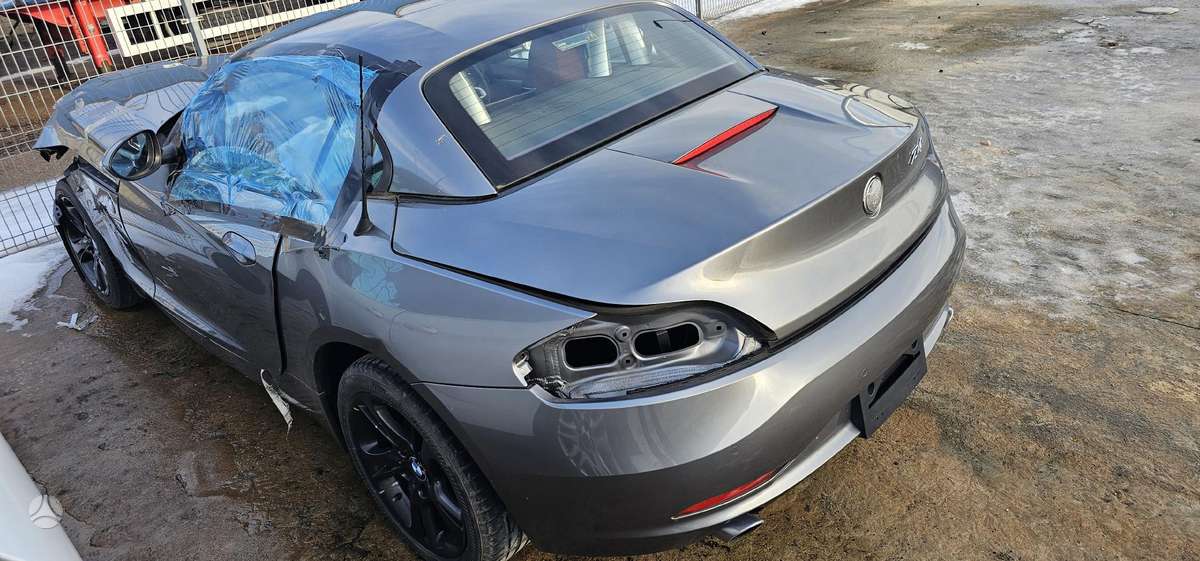 BMW Z4 по частям