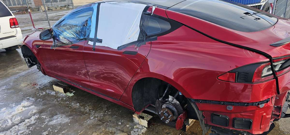 Tesla Model S dalimis. Perfomance 2013 m., | A25037169