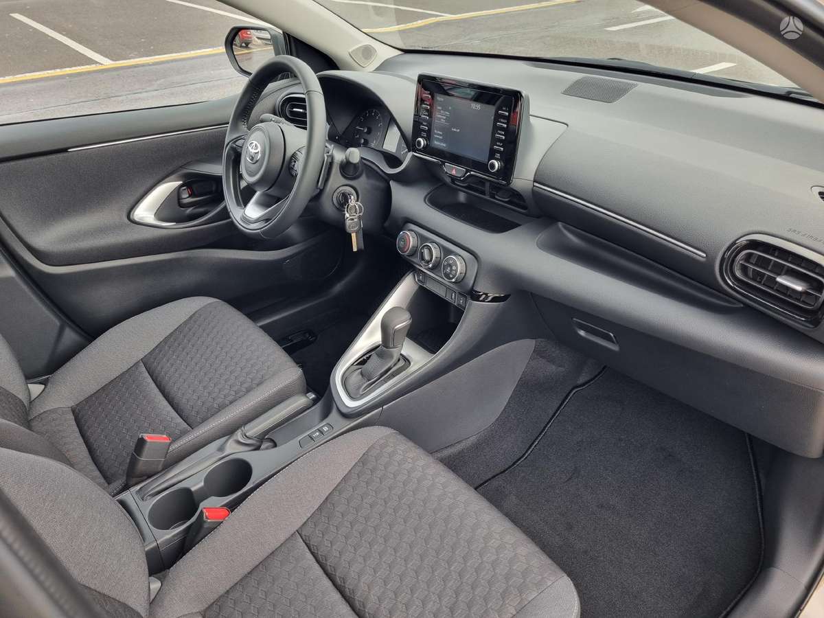 Toyota Yaris, 1.5 l., hatchback