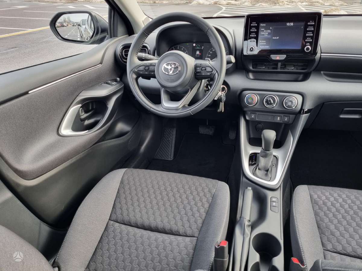 Toyota Yaris, 1.5 l., hatchback