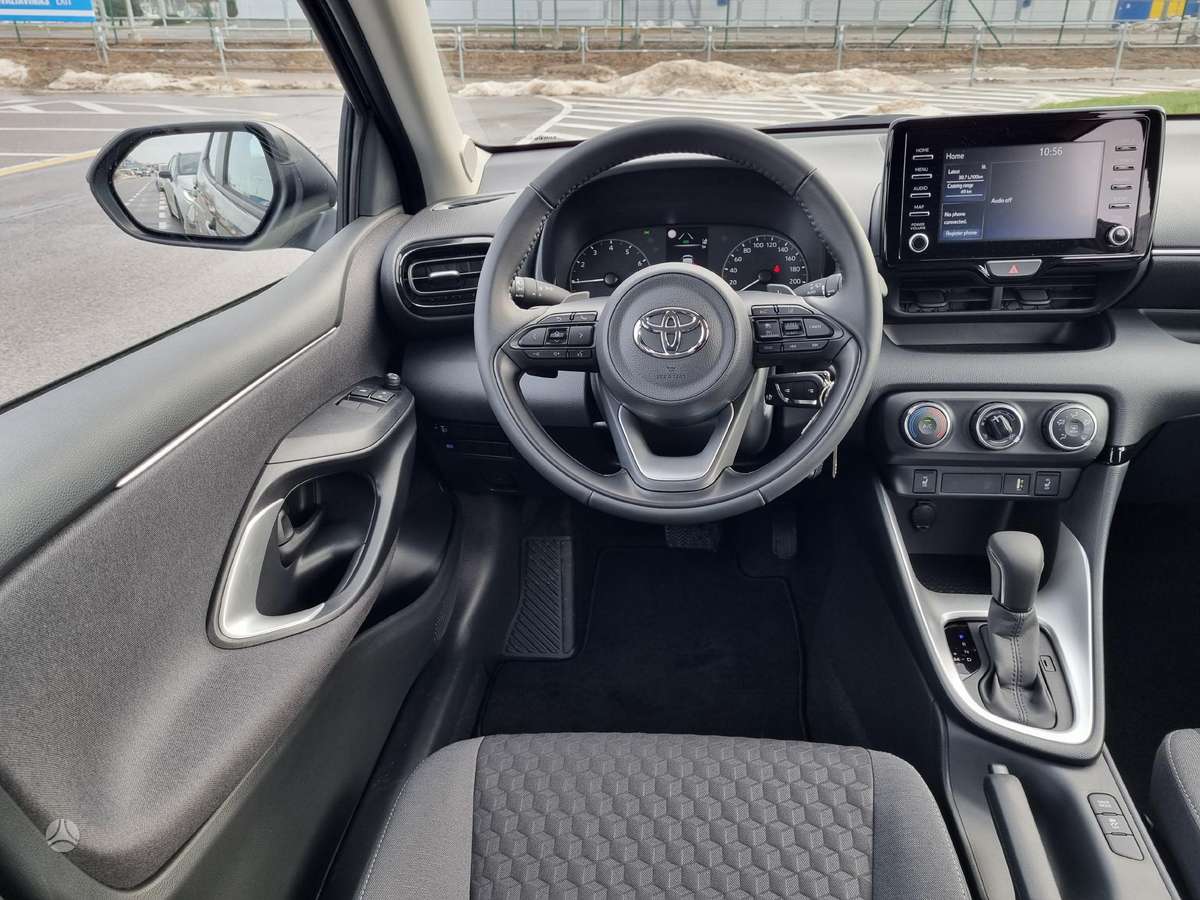 Toyota Yaris, 1.5 l., hatchback