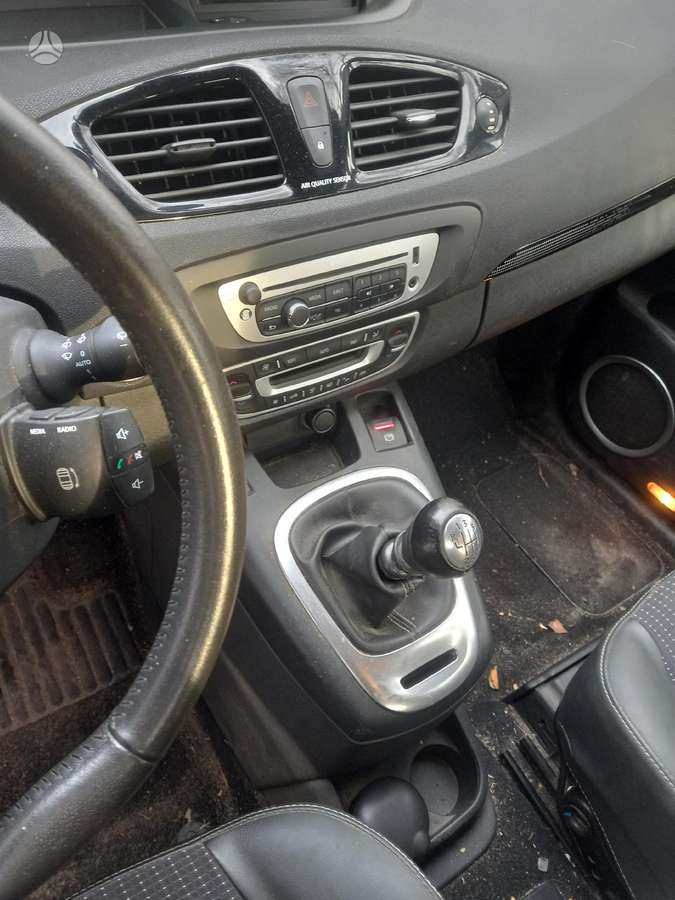 Renault Scenic rezerves daļās