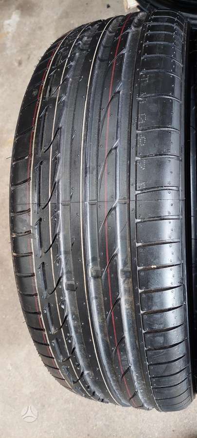 Bridgestone, summer 215/45 R20